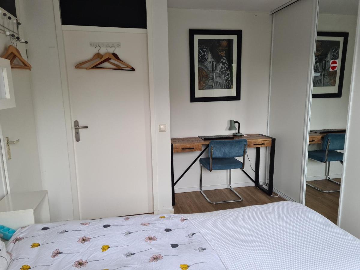 Johan'S B&B, Dakterras & Goedkoop Parkeren - Sinds 2014 Amsterdam Exterior photo